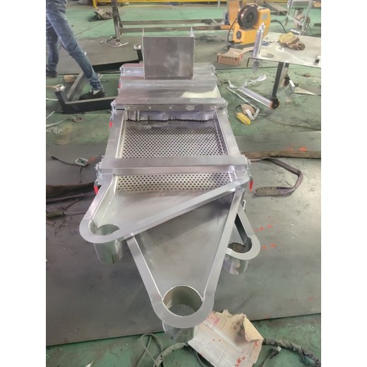 不銹鋼振動(dòng)篩除鐵上料機(jī)定制立式攪拌機(jī)定制生產(chǎn)