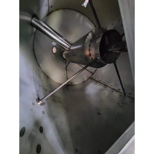 許昌不銹鋼直線篩振動(dòng)篩震動(dòng)篩分機(jī)輕型直線篩分機(jī)