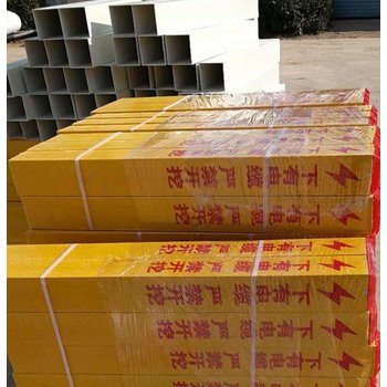 玻璃鋼標示樁警示樁特點