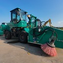 渣土清掃車碎石清掃車-魯裝4600路面清掃機(jī)