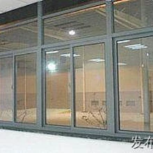 成都辦公隔斷回收-玻璃隔斷回收拆卸-垃圾清運圖片