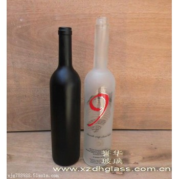 出口玻璃瓶廠(chǎng)家長(cháng)期供應玻璃米酒瓶批發(fā)定制玻璃米酒瓶