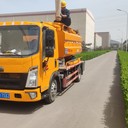 山西太原抽泥漿車、抽化糞池車、真空吸糞車