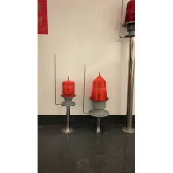 LED航空障礙燈太陽能航空警示燈