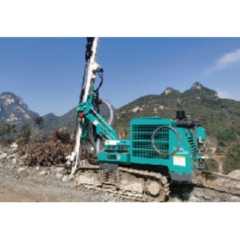 河南漯河礦山開(kāi)采孔山KS680頂錘鉆機(jī)