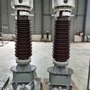 LB5-66W2/50/5-60KV油浸式電流互感器
