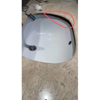 長寧區(qū)翻新浴缸衛(wèi)生間翻新改造黃金城道臺盆修補翻新上海