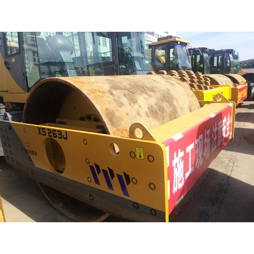 原裝徐工26噸壓路機(jī)二手報(bào)價(jià)