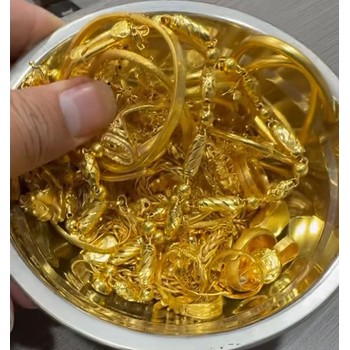 上海金條回收可靠店鋪-靜安區(qū)黃金戒指回收價(jià)格多少