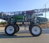 華璽3WPZ-4000大型玉米打藥機自走式噴桿噴藥機