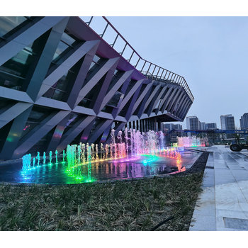 威海水池噴泉設(shè)備方案
