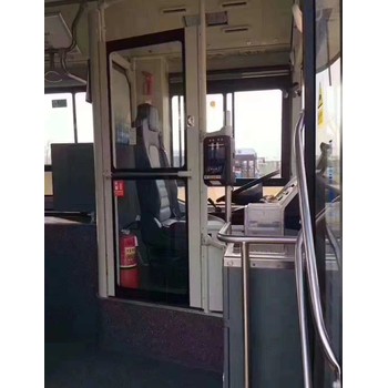 蘇州卓尼PC板材公交車(chē)擋板生產(chǎn)加工廠家