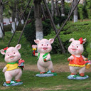 佛山卡通豬雕塑步行街裝飾玻璃鋼動(dòng)物雕塑