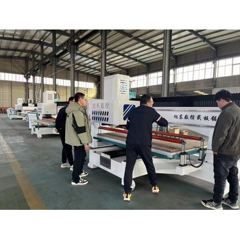 數控裁板鋸數控縱橫鋸廠家