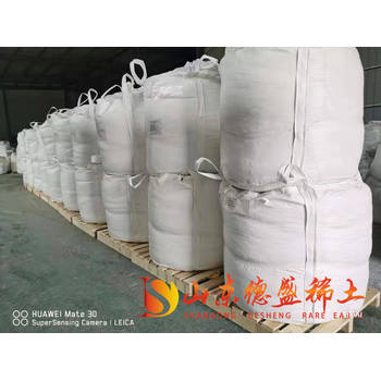 低純氯化鑭工業(yè)級批量加工石油裂解反應氯化鑭參數(shù)