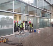 長沙環保鋼化中空損壞玻璃更換+維修+高空作業施工