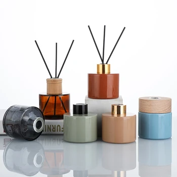 香薰瓶生產(chǎn)定做廠家，玻璃香薰瓶生產(chǎn)加工廠家