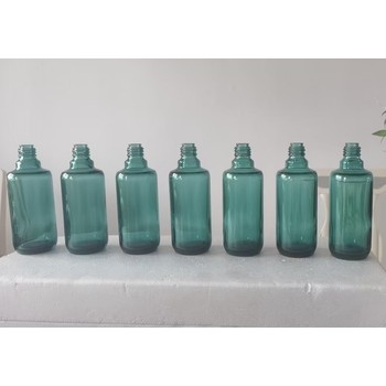 爽膚水瓶加工廠家，精華乳液瓶加工廠家