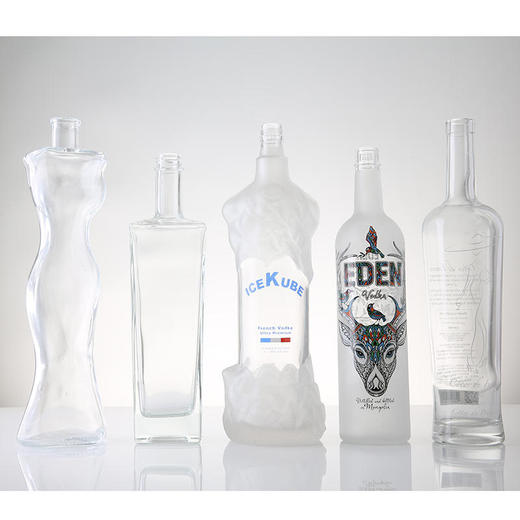 酒瓶高溫絲印加工廠，酒瓶絲印燙金加工廠