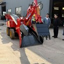 80型履帶清渣機四驅(qū)滑移扒渣機礦用履帶皮帶扒渣