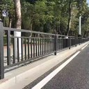 佛山主次干道公路護欄烤漆防銹道路隔離欄