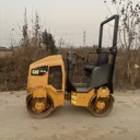 卡特CB14B進(jìn)口鋼輪壓路機(jī)雙驅(qū)雙振壓路機(jī)