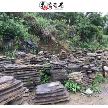 福建龍巖池塘千層石景觀龍巖千層石層層堆疊龍巖千層石石場供應