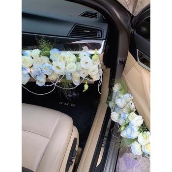 南寧車內(nèi)副駕駛鮮花裝飾_南寧市副駕駛鮮花布置車內(nèi)周邊