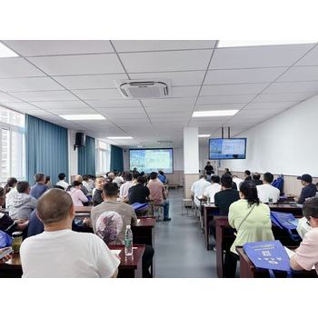 南京海舟電焊工培訓(xùn)學(xué)校浦口江浦橋北電工焊工高處培訓(xùn)