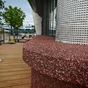 墻面膠粘石施工完成后多久可以投入使用？