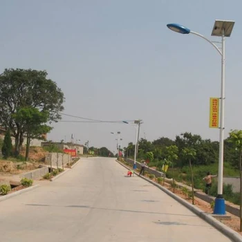 白銀太陽能路燈銷量