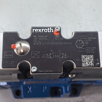 R900954657//4WRZE16E100-7X/6EG24ETK31/A1D3M#Rexroth液壓閥