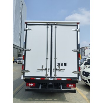 金昌東風(fēng)天錦6米8冷藏車(chē)哪里有賣(mài)