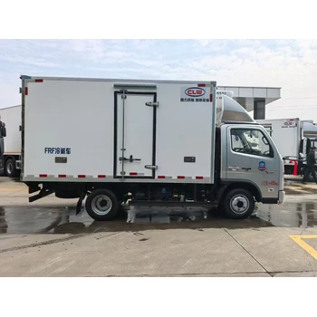 漯河歐曼銀河9米6冷藏車?yán)洳剀嚩嗌馘X