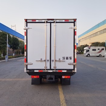 巴音郭楞奶制品冷鏈運輸車落地價格