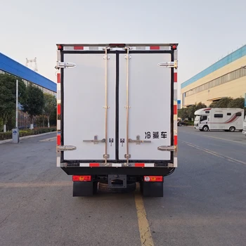 保山小型2米8冷藏車?yán)洳剀嚬S