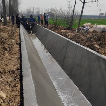 混凝土水渠襯砌機(jī)水渠滑模機(jī)混凝土路面整平機(jī)水渠機(jī)