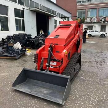 多功能輪式小鏟車(chē)滑移式裝載機室內拆除建筑工地用輪式滑移裝載機