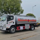 龍巖二手豪沃8噸油槽車--處理價(jià)格