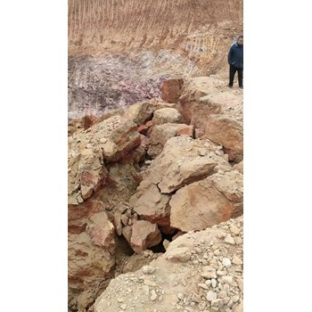 湖北恩施山體平整化碳爆破施工隊(duì)