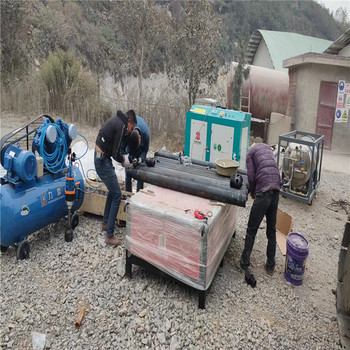 內(nèi)蒙古鄂爾多斯巖石破碎化碳爆破施工隊