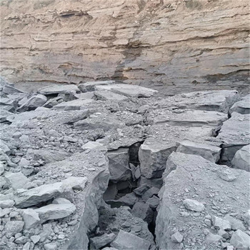 安徽巢湖露天礦山氣體爆破一次性致裂管