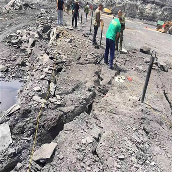 寧夏中衛露天采礦氣體爆破一次性壓裂管