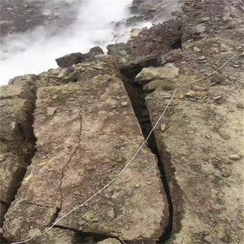 江西上饒露天礦山化碳一次性爆破管