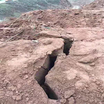 河南平頂山露天采礦化碳一次性爆破管