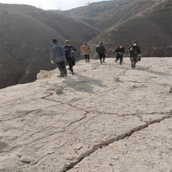 江蘇揚州山體平整氣體爆破一次性致裂管
