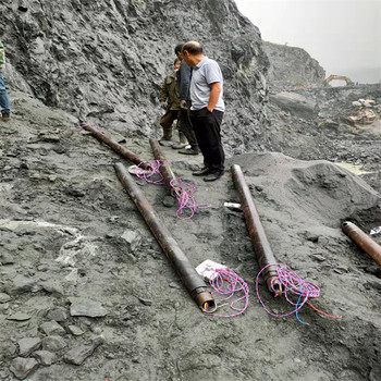 湖南懷化露天采礦氣體爆破一次性壓裂管