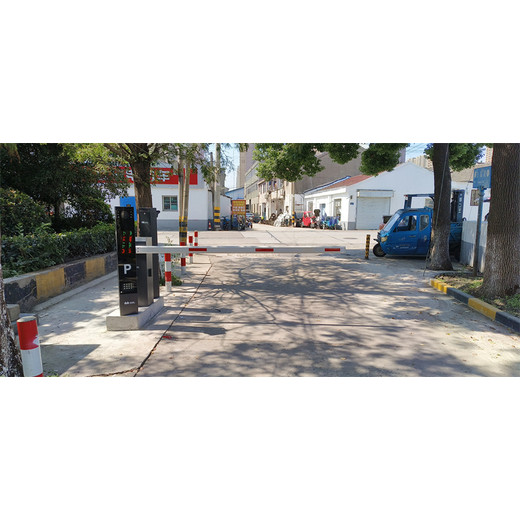 智能化車牌識別系統(tǒng)停車場收費不需人工值守自動識別