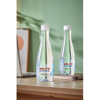 合肥新站區(qū)硒泉水定制水桶裝硒泉水送水免費(fèi)送飲水機(jī)熱線