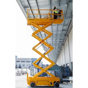 杭州升降機(jī)出租曲臂車出租登高車出租高空作業(yè)車